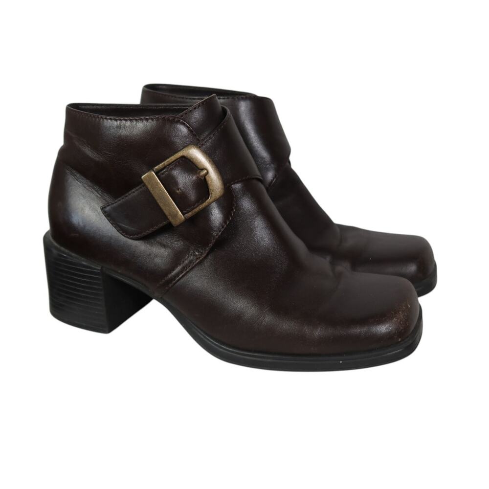 Vintage 90s Bass Dark Brown Leather Ankle Boots Large Brass Buckle 5